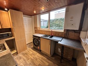 Photo 7- click for photo gallery